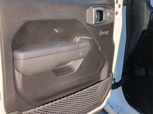 new 2026 Jeep Gladiator car, priced at $47,900