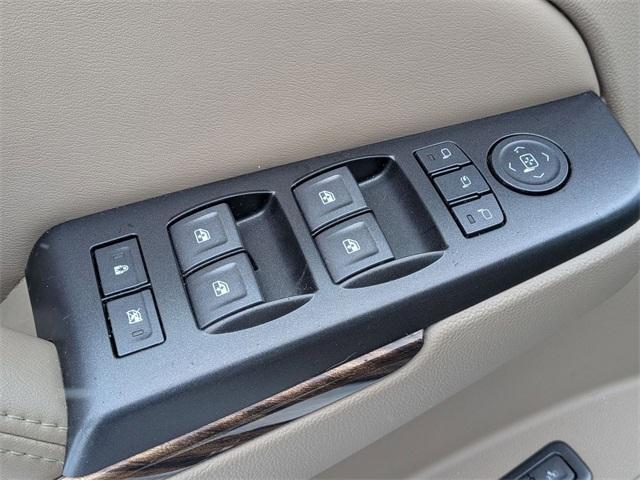 used 2018 GMC Yukon XL car, priced at $16,500