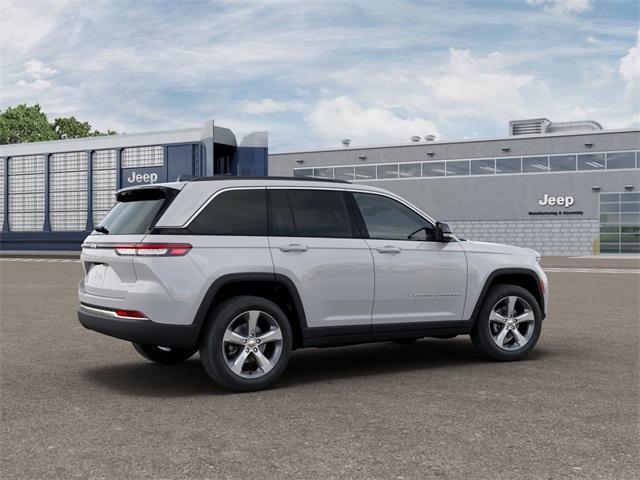 new 2026 Jeep Grand Cherokee car, priced at $49,002