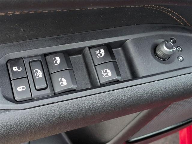 used 2023 Jeep Compass car, priced at $20,550