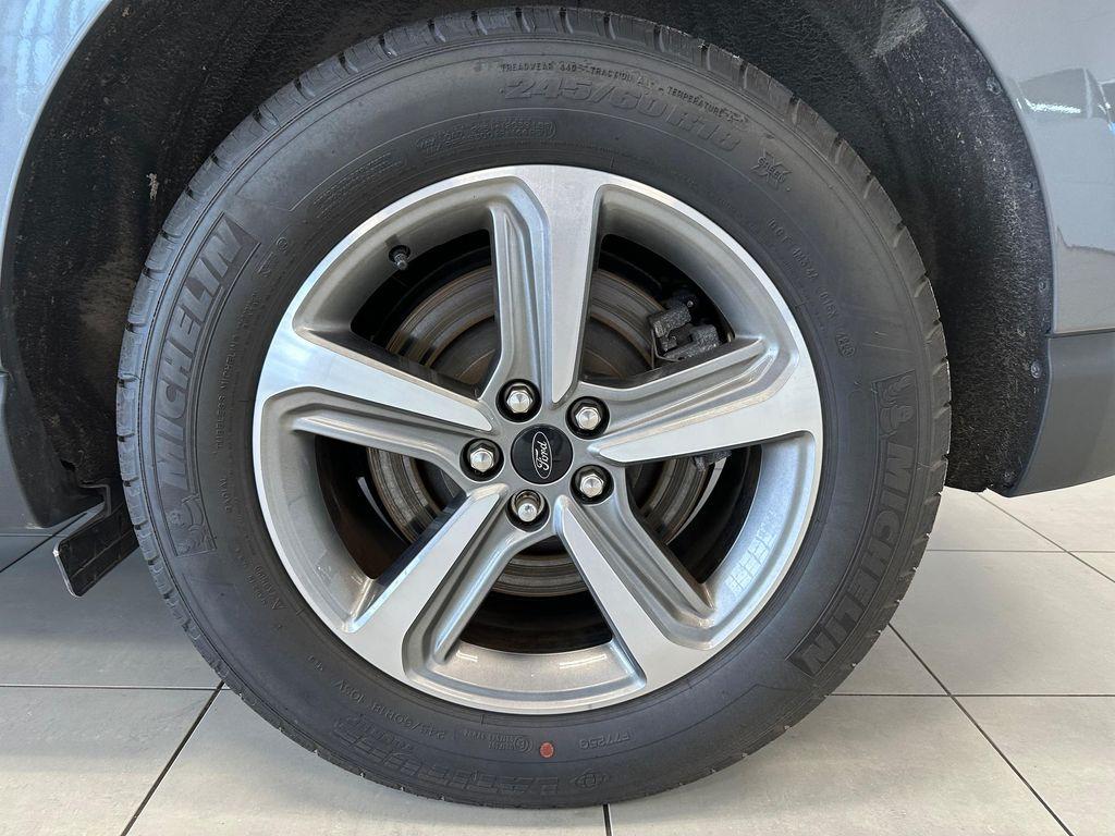used 2024 Ford Edge car, priced at $30,450