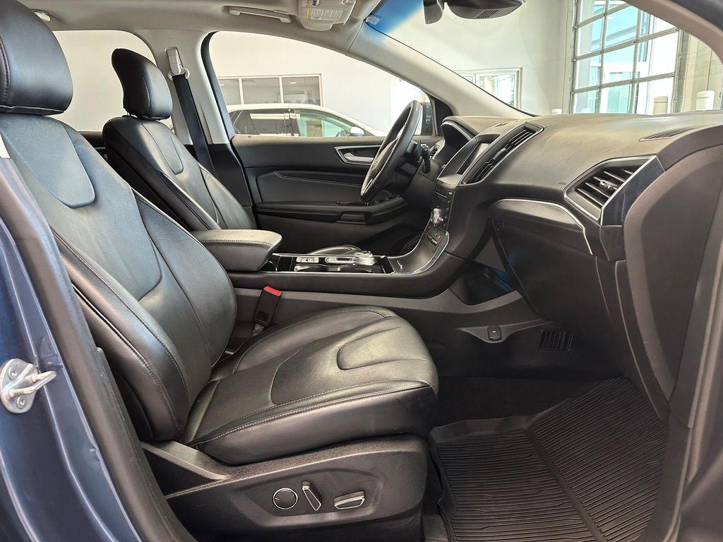 used 2019 Ford Edge car, priced at $17,950