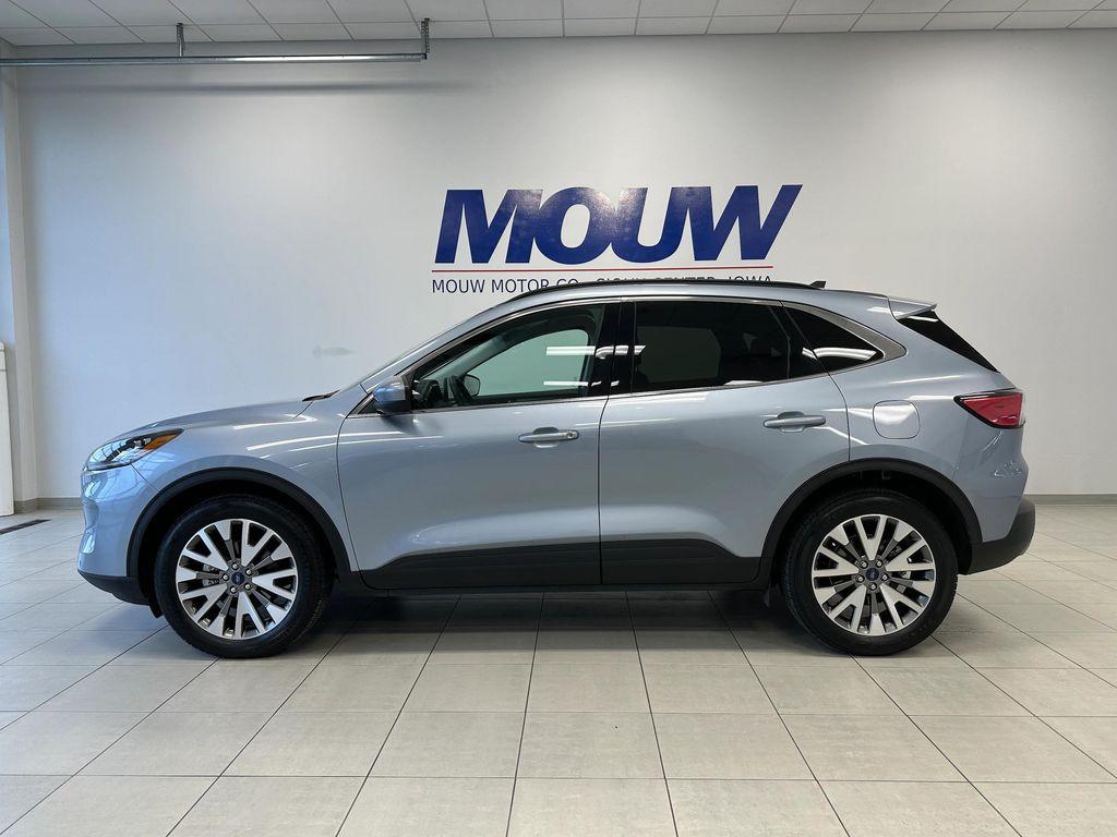 used 2022 Ford Escape car, priced at $24,750