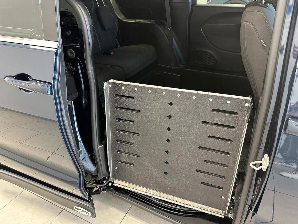 used 2024 Chrysler Pacifica car, priced at $40,950