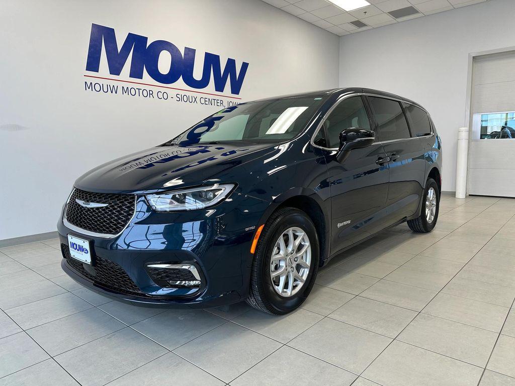used 2024 Chrysler Pacifica car, priced at $40,950