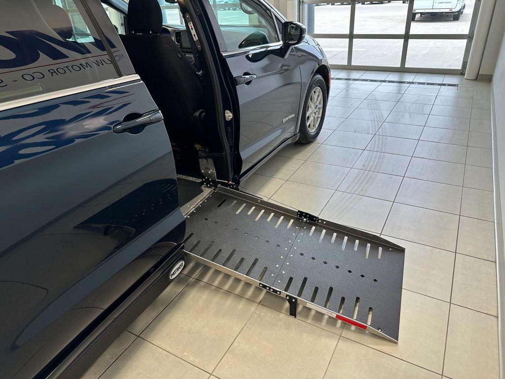 used 2024 Chrysler Pacifica car, priced at $40,950