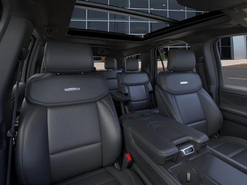 new 2025 Ford Expedition car, priced at $82,067