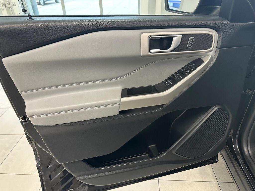 used 2022 Ford Explorer car, priced at $31,650