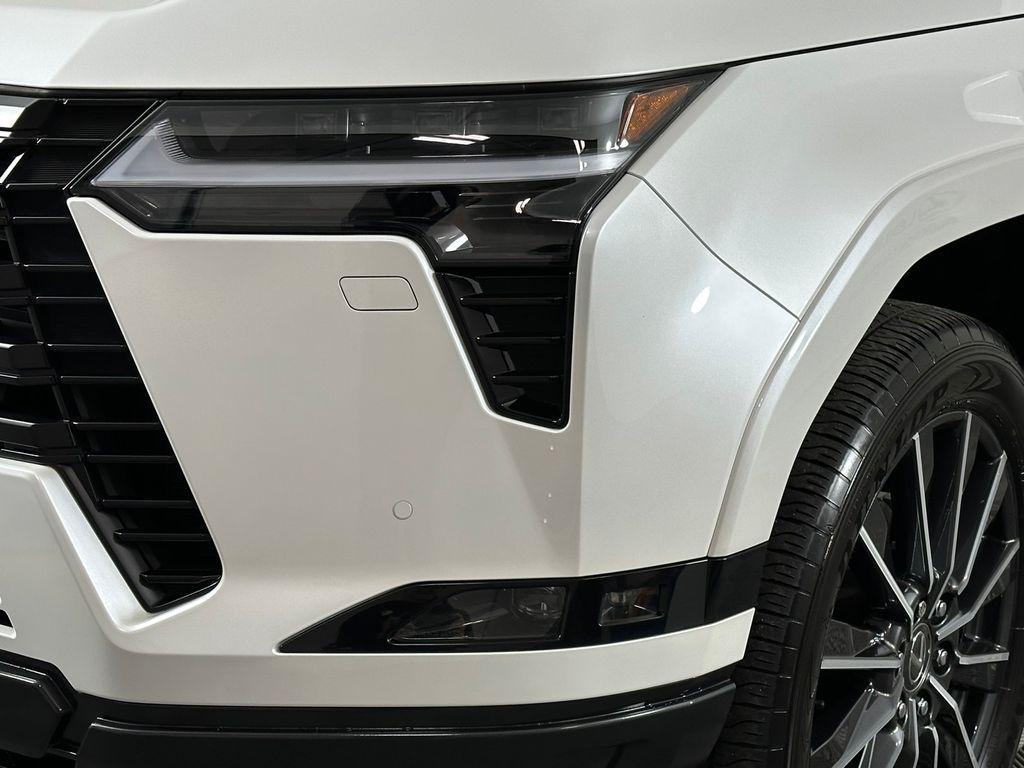 used 2025 Lexus GX 550 car, priced at $92,990