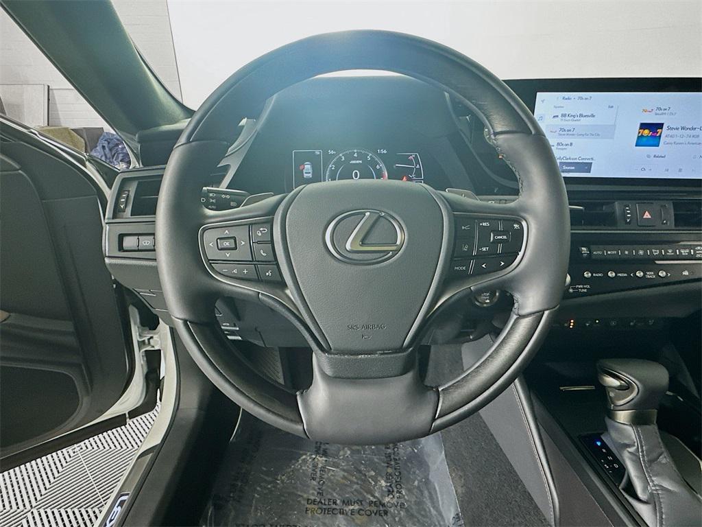 used 2025 Lexus ES 350 car, priced at $50,990