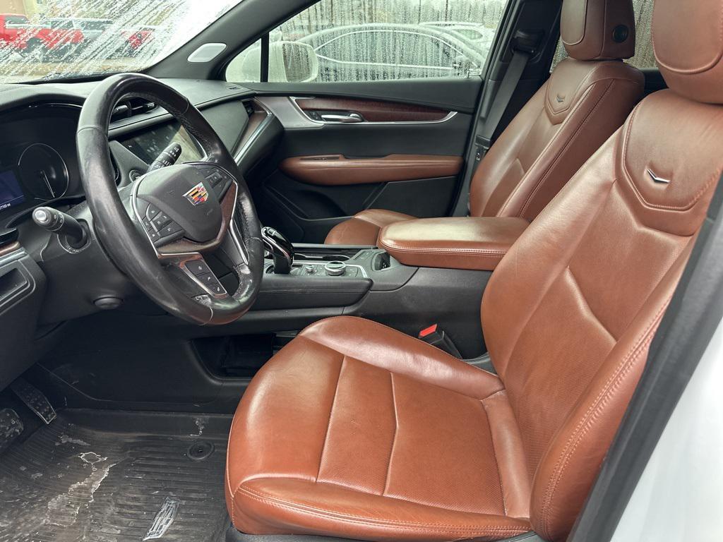 used 2020 Cadillac XT5 car, priced at $21,490