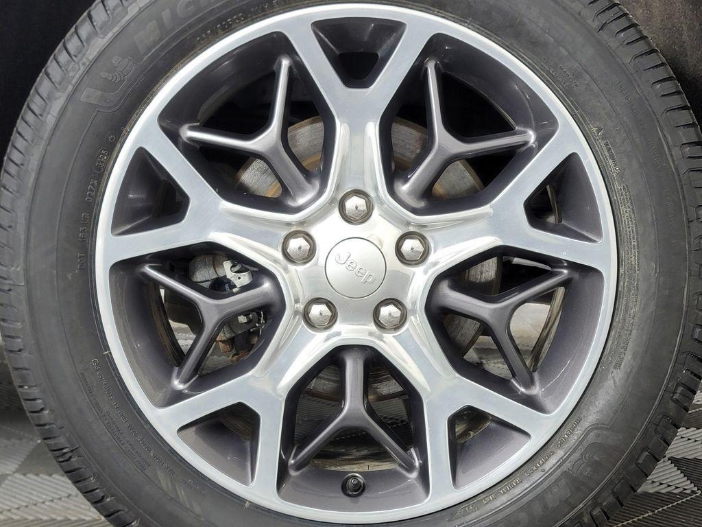 used 2020 Jeep Grand Cherokee car, priced at $23,890