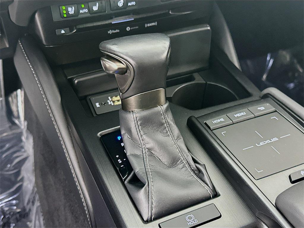 used 2019 Lexus ES 350 car, priced at $27,490