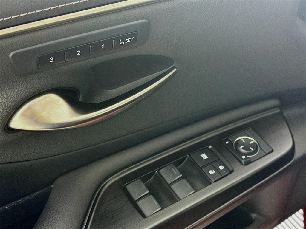 used 2019 Lexus ES 350 car, priced at $27,490