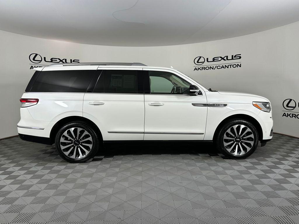 used 2024 Lincoln Navigator car, priced at $58,229