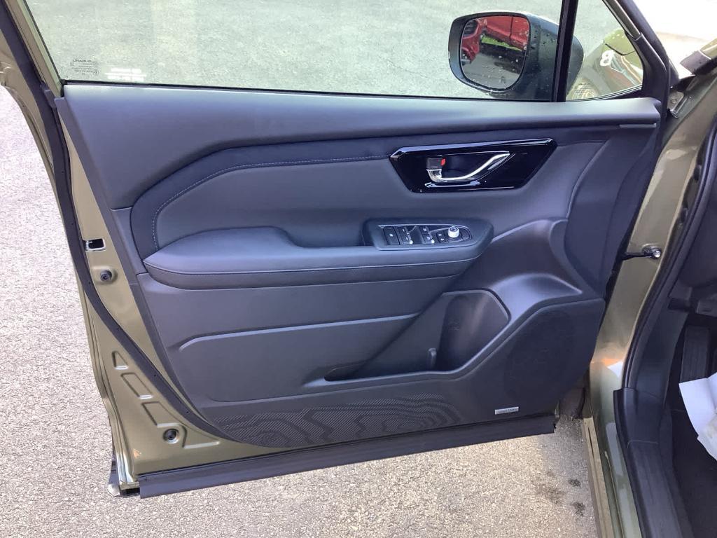 new 2025 Subaru Forester Hybrid car, priced at $40,309