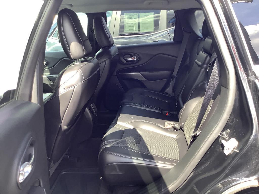 used 2019 Jeep Cherokee car, priced at $16,763