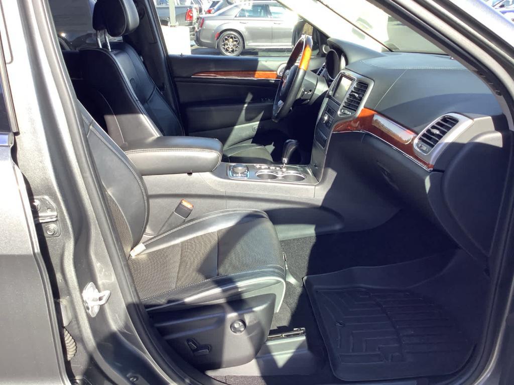 used 2012 Jeep Grand Cherokee car, priced at $10,995