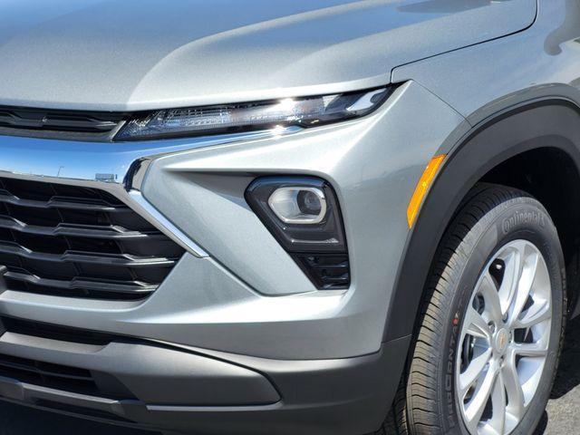 new 2026 Chevrolet TrailBlazer car, priced at $27,095