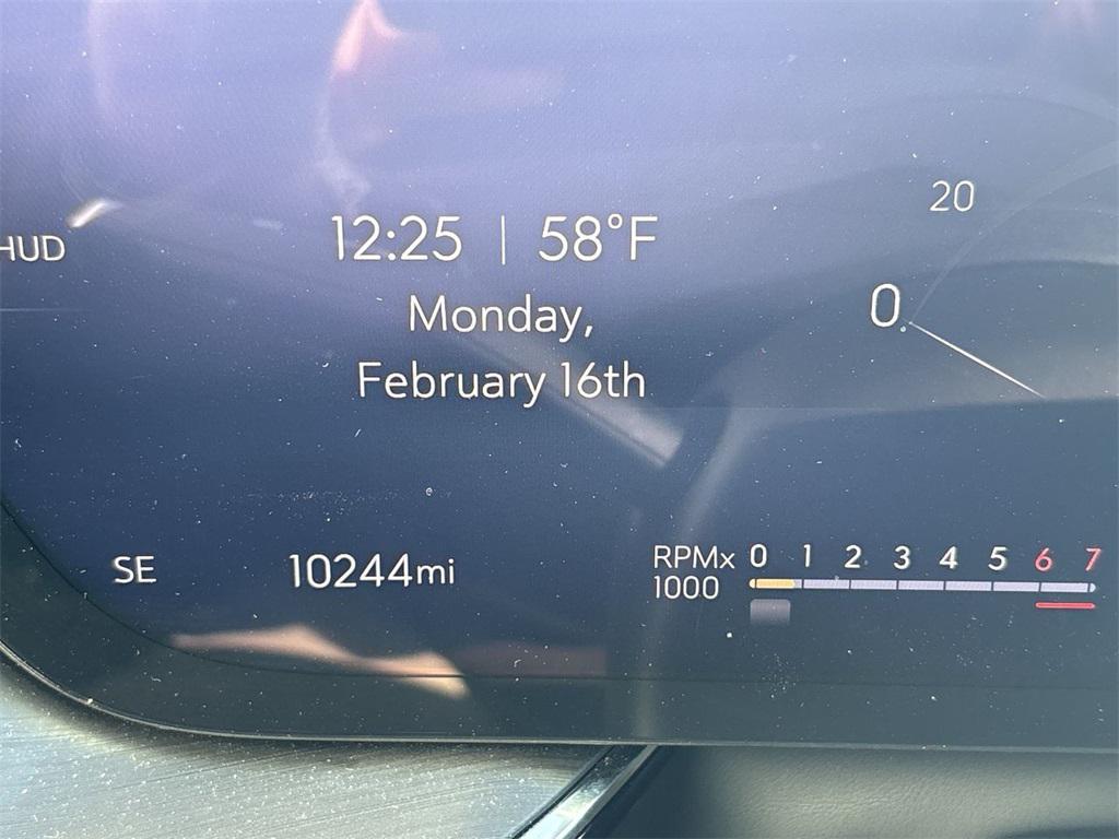 used 2025 Buick Envision car, priced at $28,767