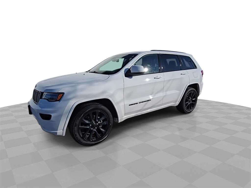 used 2020 Jeep Grand Cherokee car, priced at $23,412