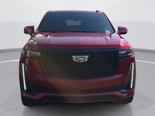 used 2022 Cadillac Escalade ESV car, priced at $70,296