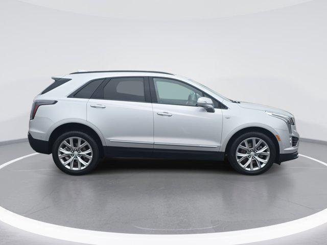 used 2020 Cadillac XT5 car, priced at $23,530