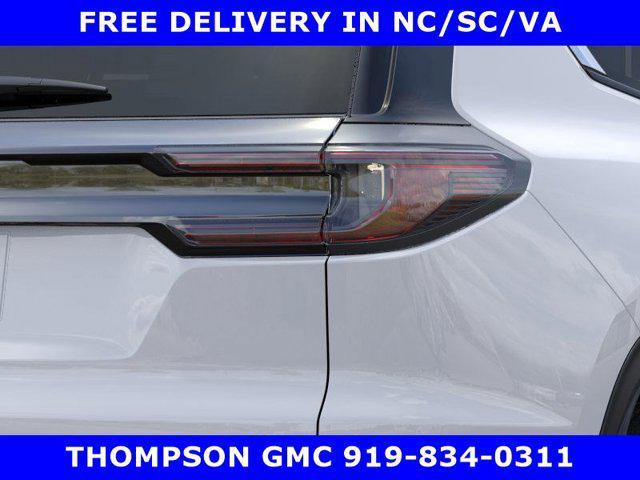 2026 Summit White GMC Acadia