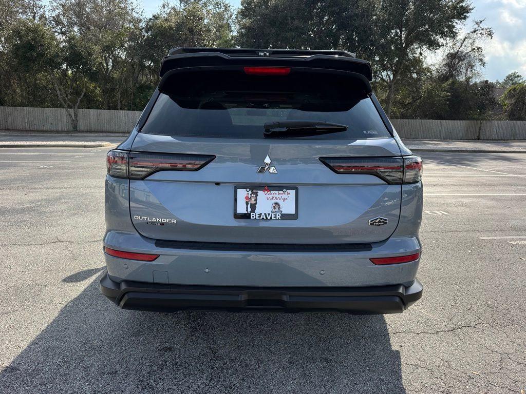 new 2026 Mitsubishi Outlander car, priced at $37,050