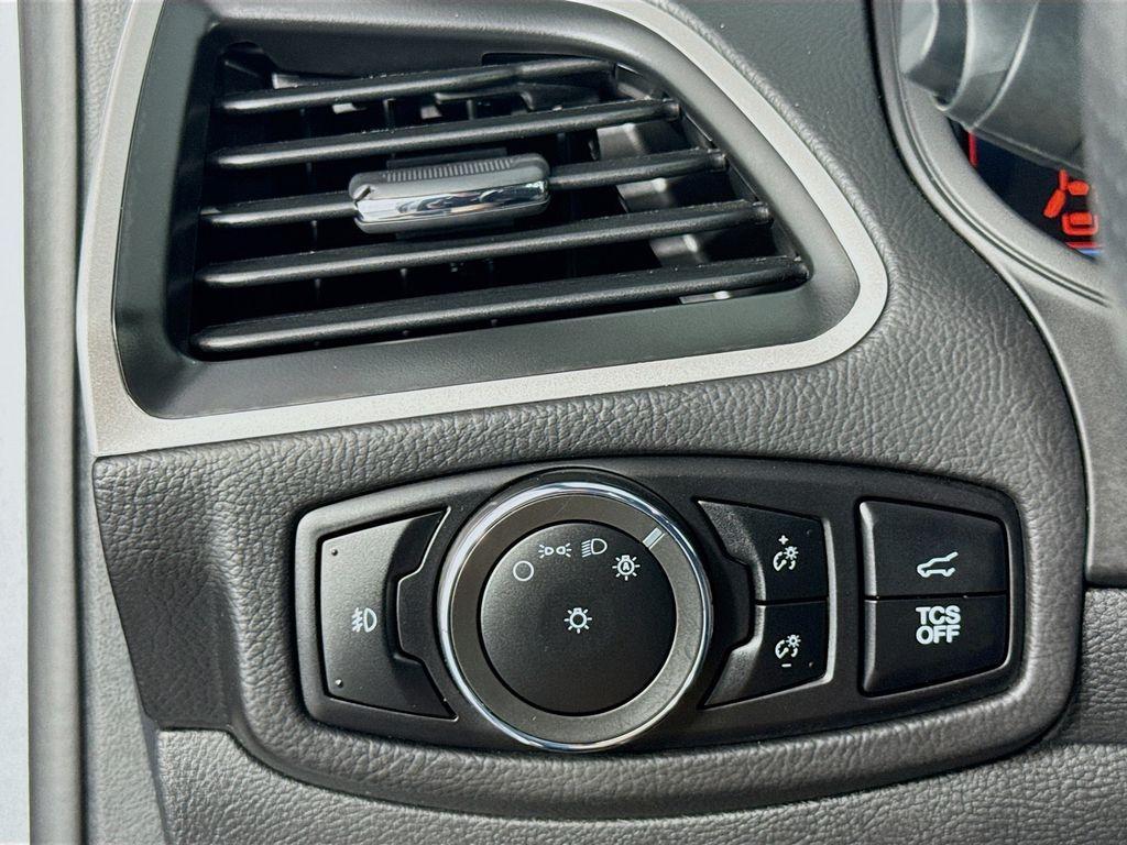 used 2024 Ford Edge car, priced at $32,313
