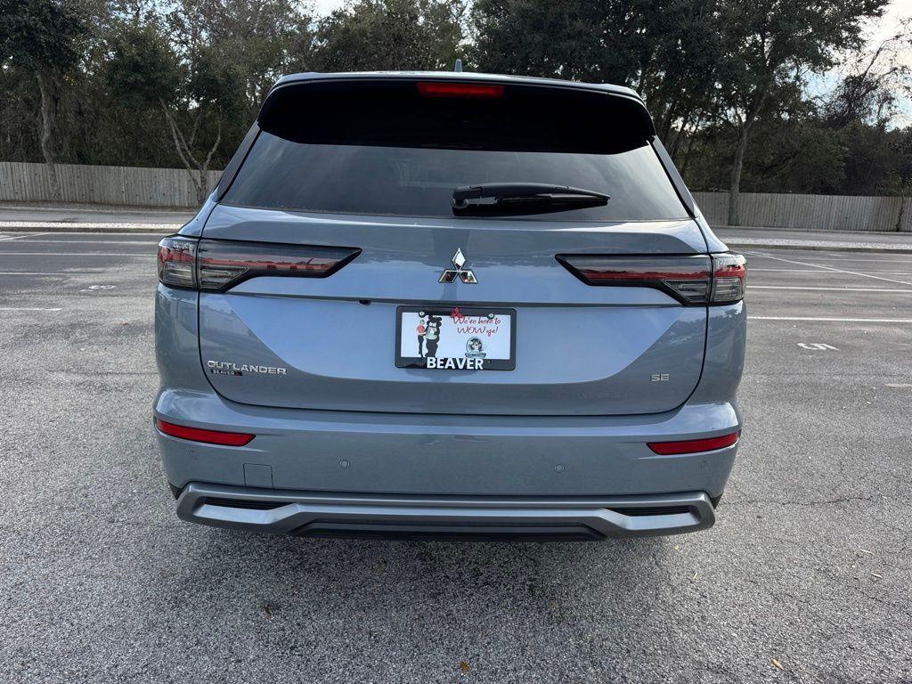 new 2026 Mitsubishi Outlander car, priced at $31,998