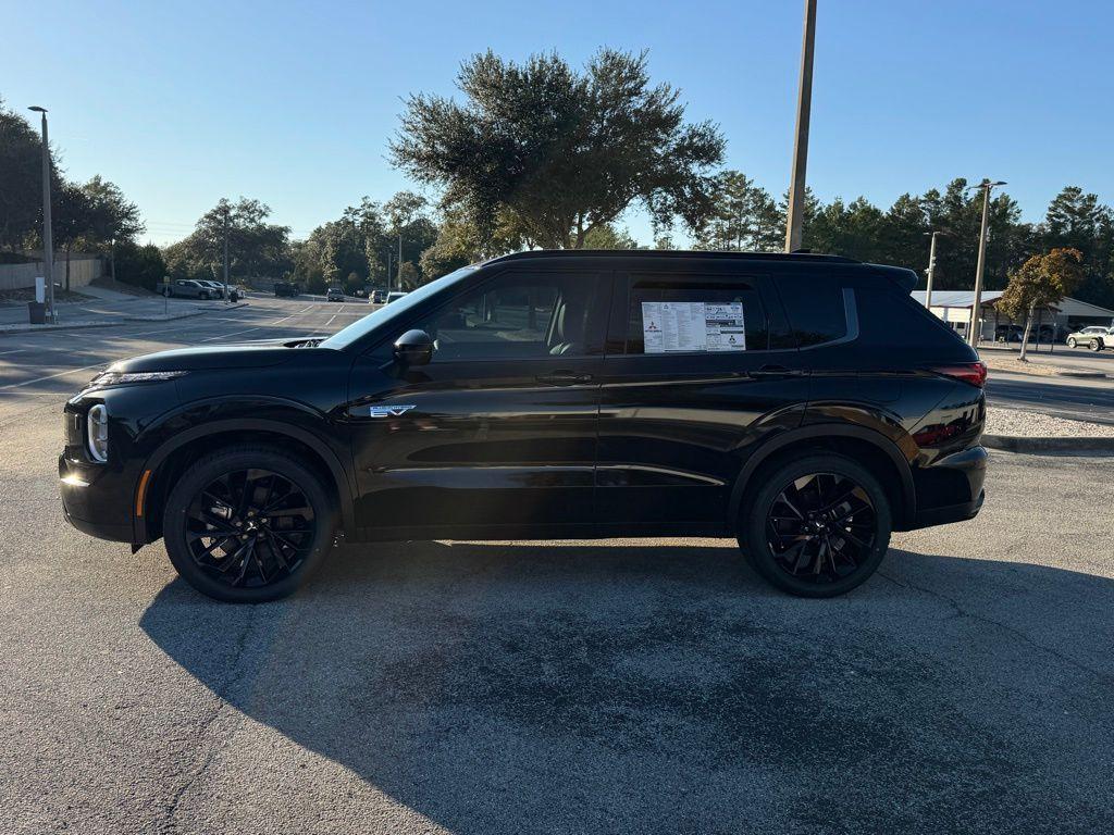 new 2025 Mitsubishi Outlander PHEV car, priced at $41,108