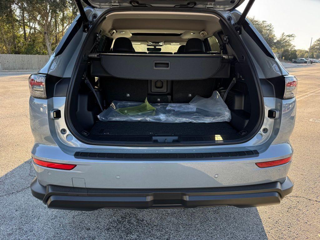 new 2026 Mitsubishi Outlander car, priced at $38,172