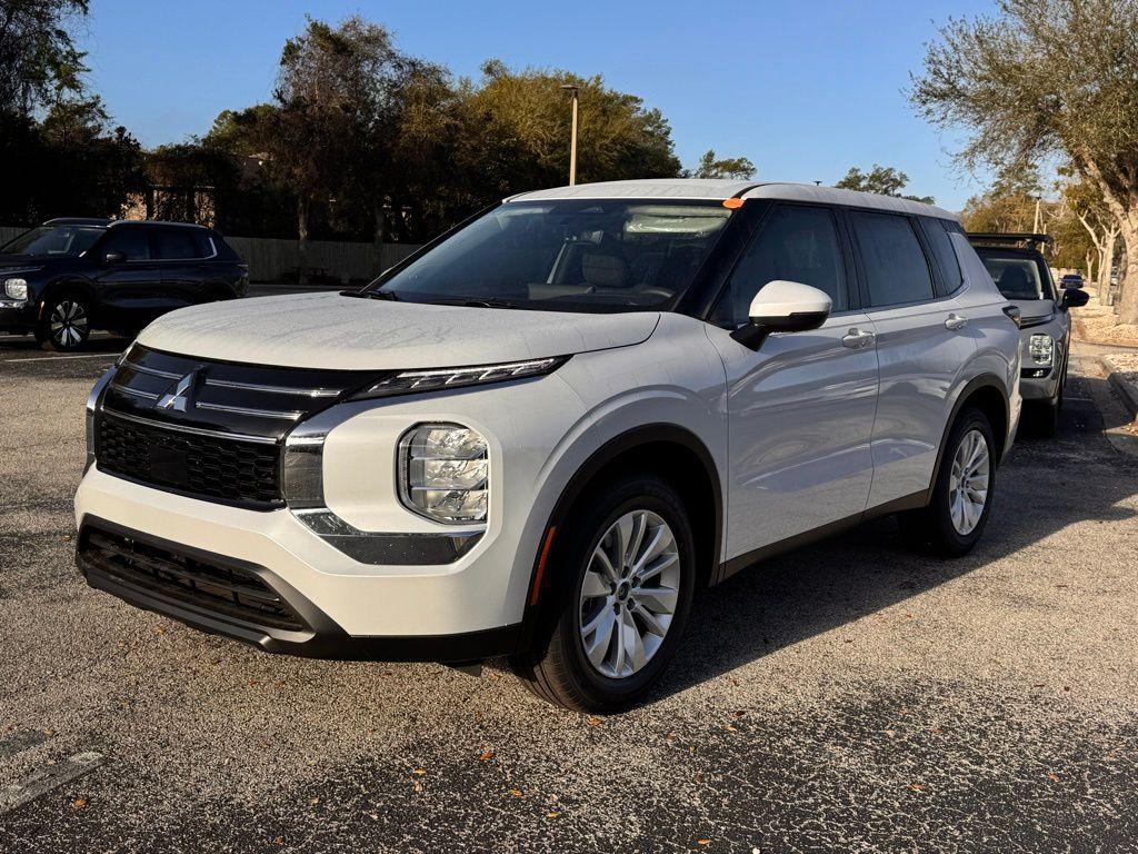 new 2026 Mitsubishi Outlander car, priced at $29,164