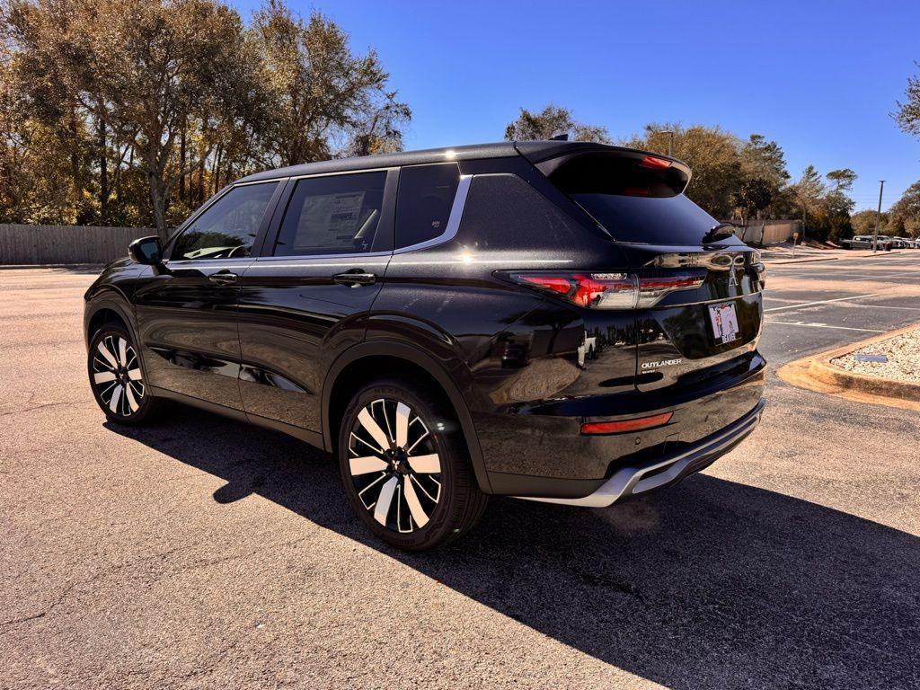 new 2026 Mitsubishi Outlander car, priced at $34,932