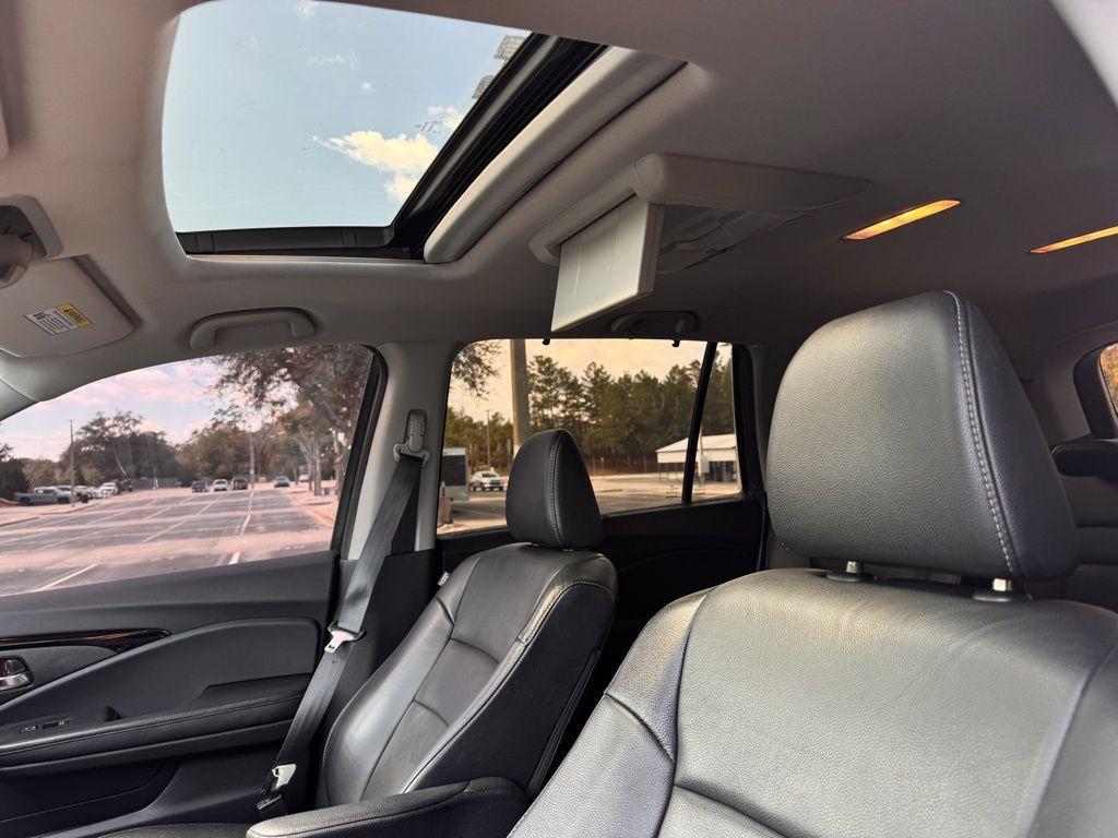 used 2016 Honda Pilot car, priced at $13,400