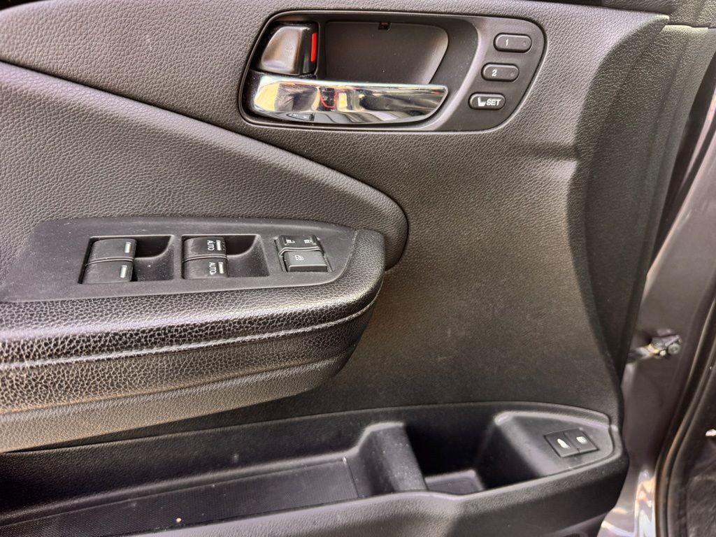 used 2016 Honda Pilot car, priced at $13,400