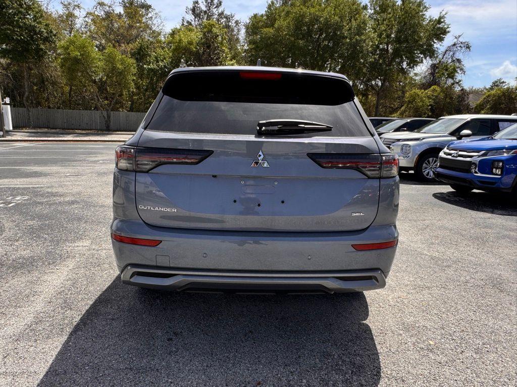 new 2026 Mitsubishi Outlander car, priced at $35,440