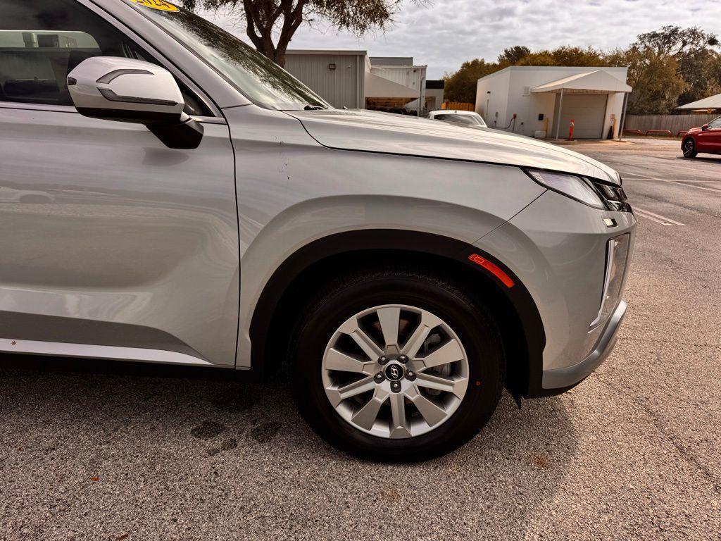 used 2024 Hyundai Palisade car, priced at $30,200