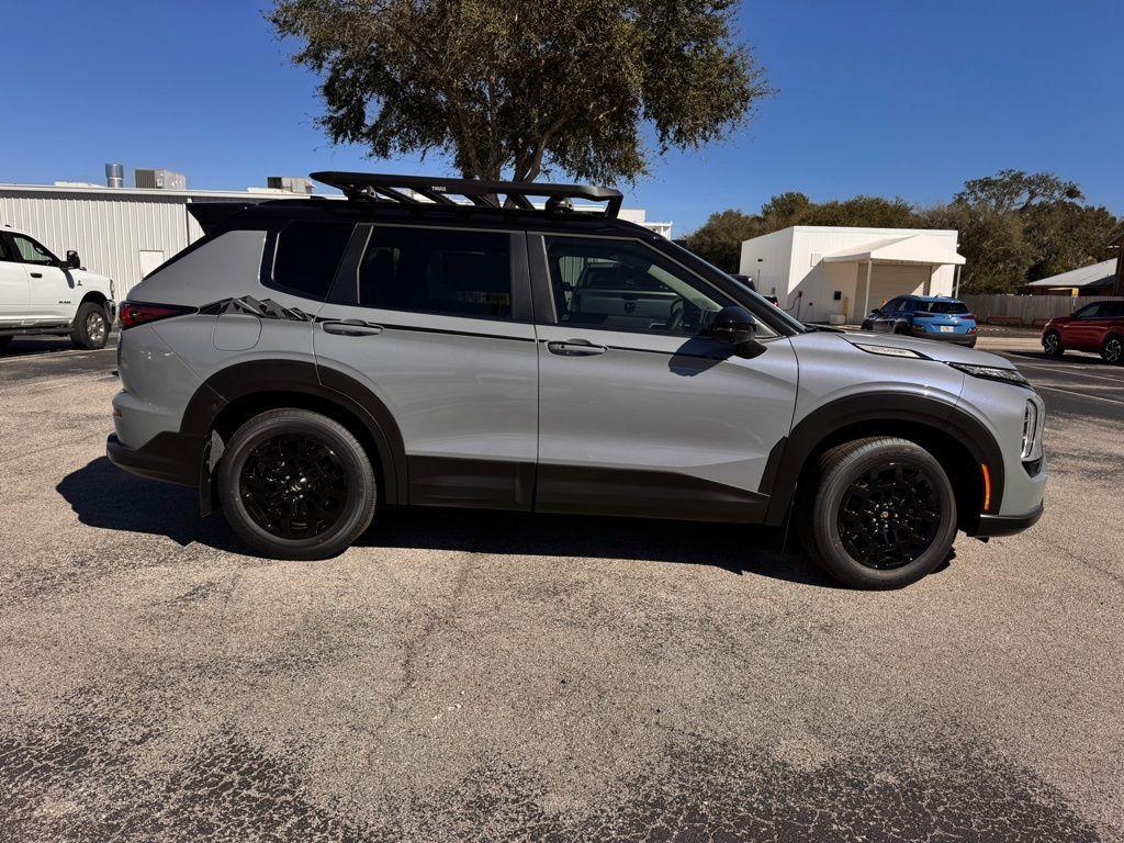 new 2026 Mitsubishi Outlander car, priced at $37,172
