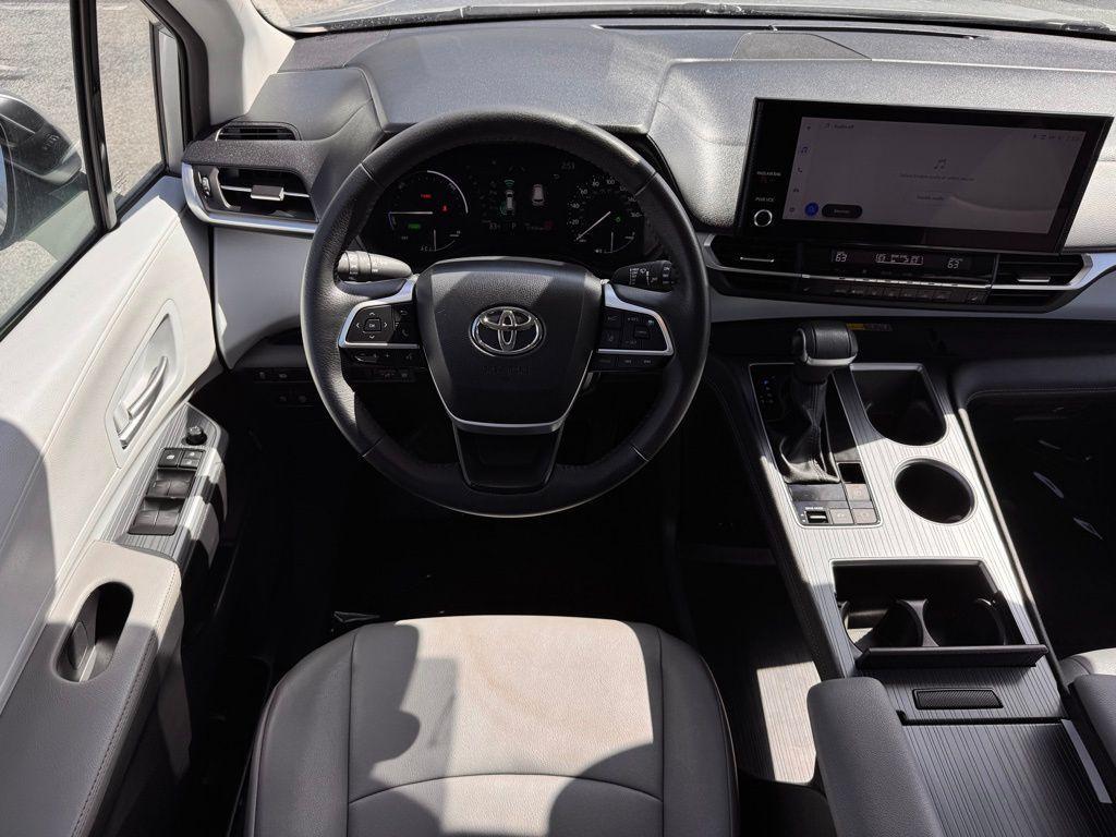 used 2025 Toyota Sienna car, priced at $41,500