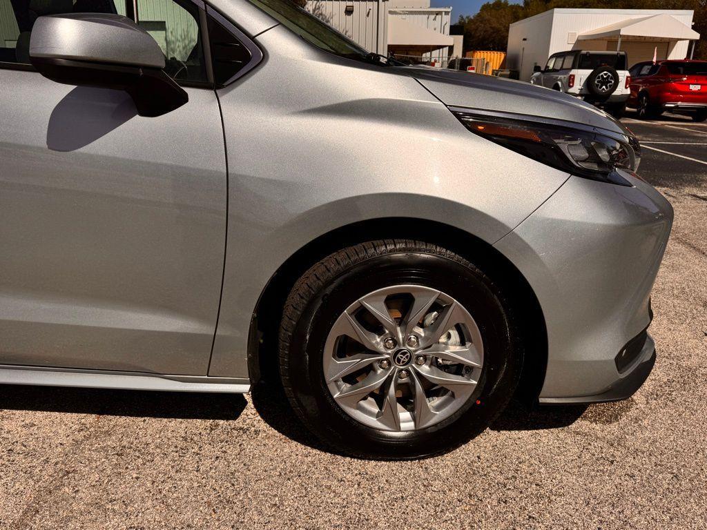used 2025 Toyota Sienna car, priced at $41,500