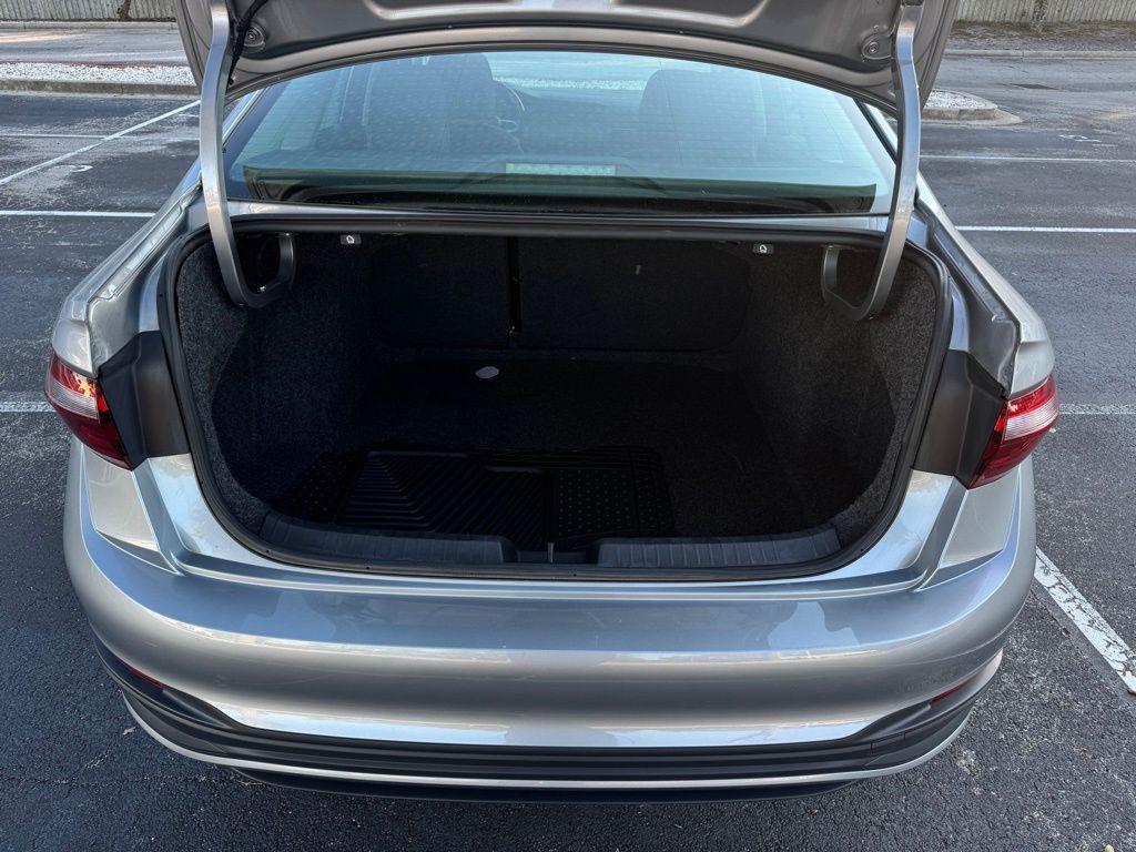 used 2024 Volkswagen Jetta car, priced at $16,700