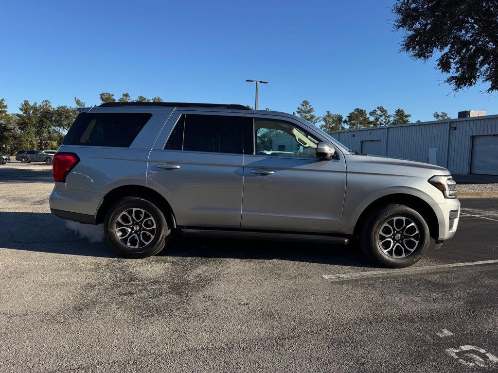 used 2024 Ford Expedition car, priced at $36,600