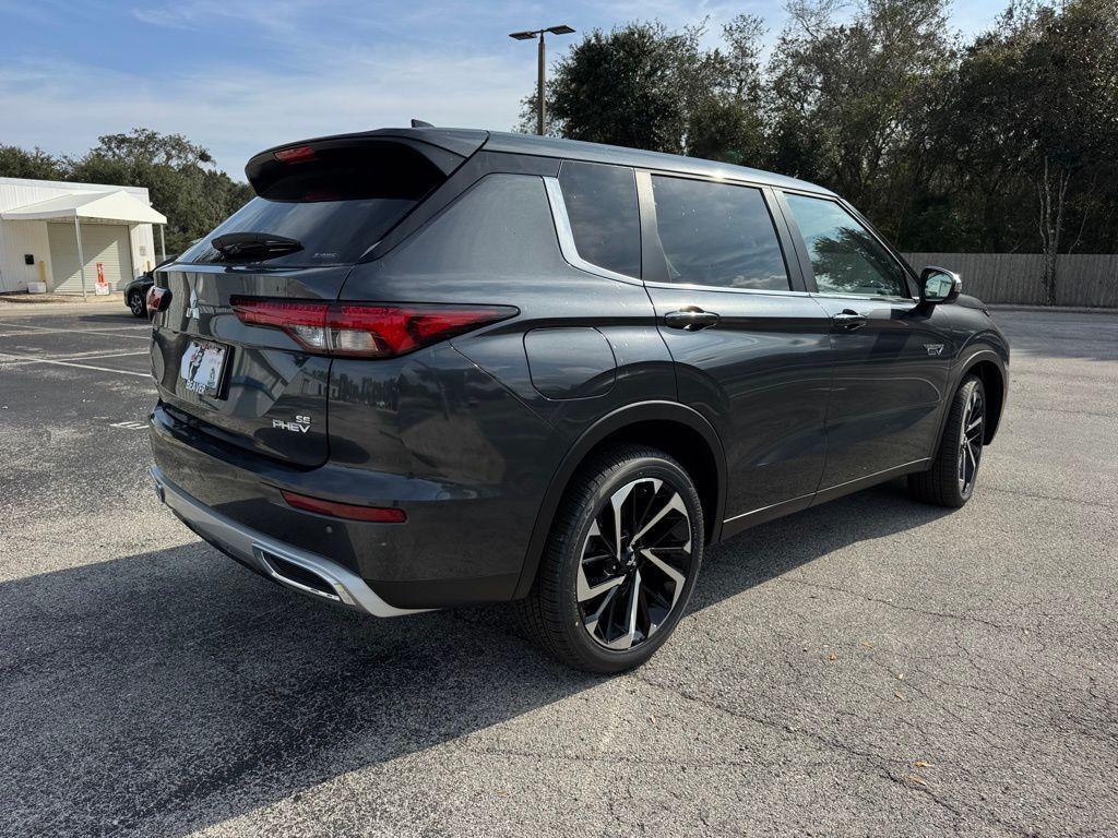 new 2025 Mitsubishi Outlander PHEV car, priced at $37,507
