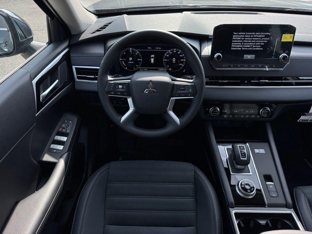 new 2025 Mitsubishi Outlander PHEV car, priced at $37,507