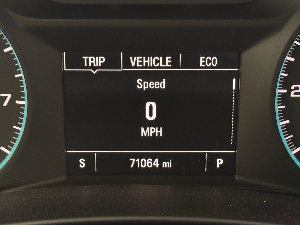 used 2021 Chevrolet Equinox car, priced at $17,100