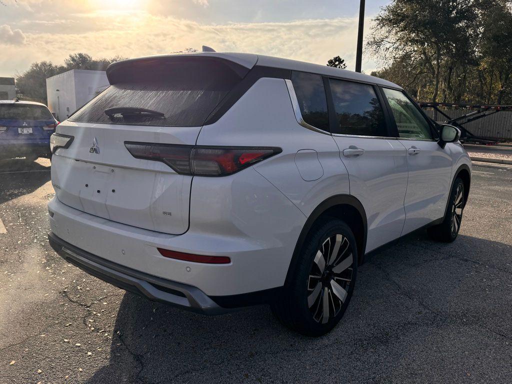 new 2026 Mitsubishi Outlander car, priced at $34,914