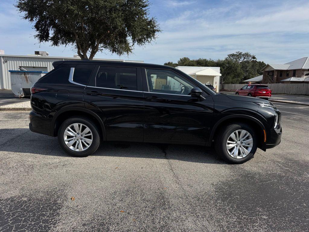 new 2026 Mitsubishi Outlander car, priced at $29,069