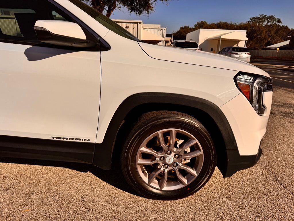 used 2023 GMC Terrain car, priced at $21,600